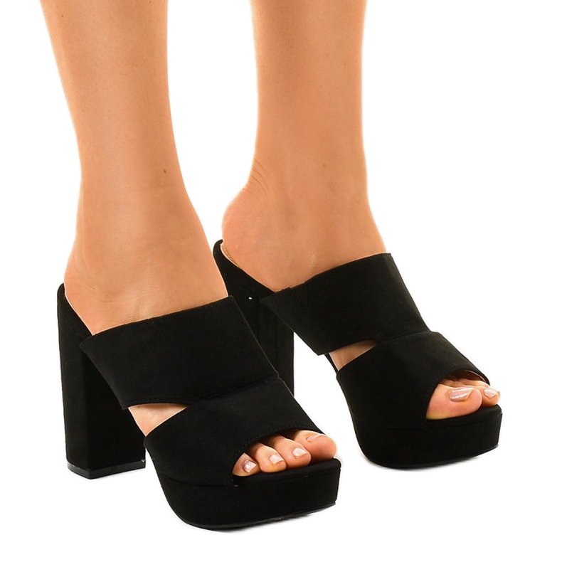 Escarpins en daim noir 9R55 le noir