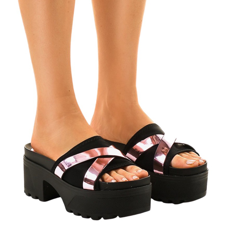 Talons hauts noirs CL-3A309-20 le noir