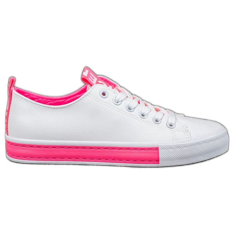 Bestelle Belles baskets de sport blanche
