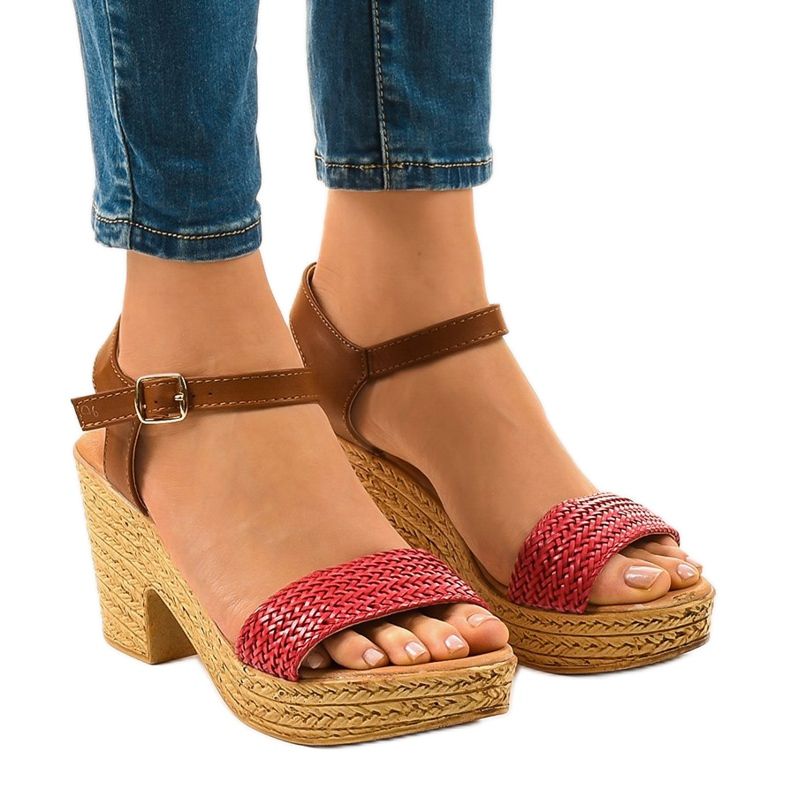 Sandales à talons rouges 150-614