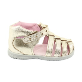 Sandales en cuir doré Mazurek 245