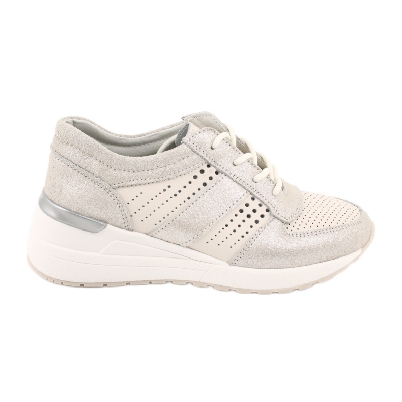 Jezzi Chaussures de sport confortables sur le talon compensé 20PB08-1641 beige