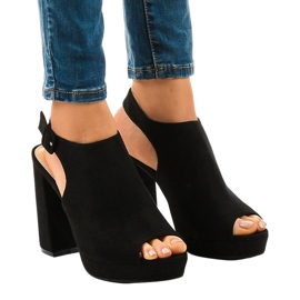 Bottines en daim noir sur le poteau 77-103 le noir