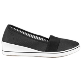 Renda Slipons noirs sur la cale le noir