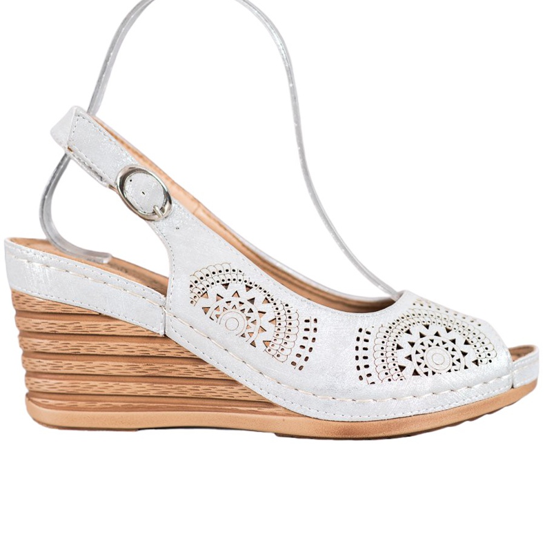 Evento Sandales ajourées avec cuir écologique gris Evento Sandales ajourées avec cuir écologique gris