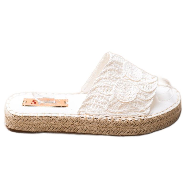 Seastar Pantoufles Sur Une Plate-Forme De Paille blanche