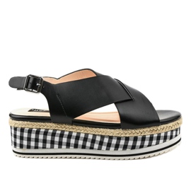 Sandales noires sur la plateforme 1507-1