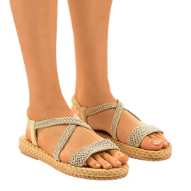 Sandales beiges femme C602