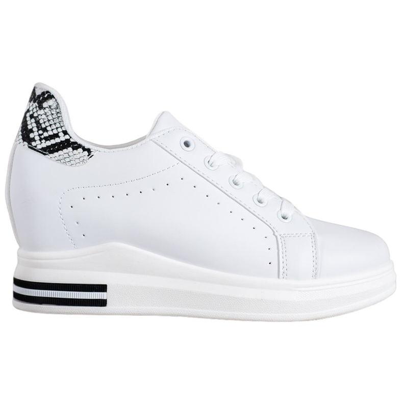 SHELOVET Chaussures de sport sur un coin blanche