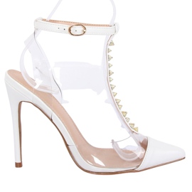 Pompes sur un blanc transparent KK06 White Ii Espèce blanche