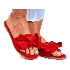 Pantoufles Malaisiennes Pour Femmes Avec Nœuds Rouges Pantoufles Malaisiennes Pour Femmes Avec Nœuds Rouges