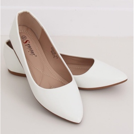 Ballerines à bouts en amande blanc CD53P Blanc