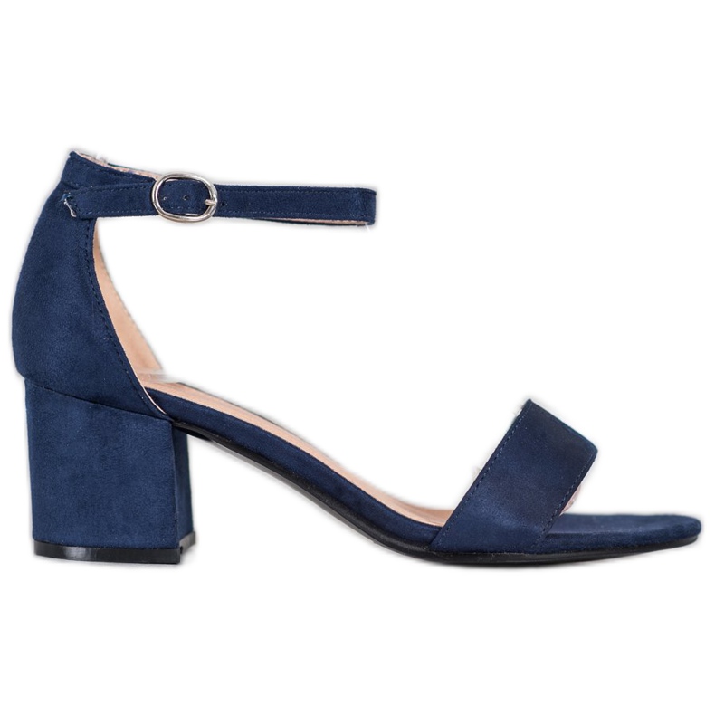 Diamantique Sandales décontractées sur un bar bleu Diamantique Sandales décontractées sur un bar bleu