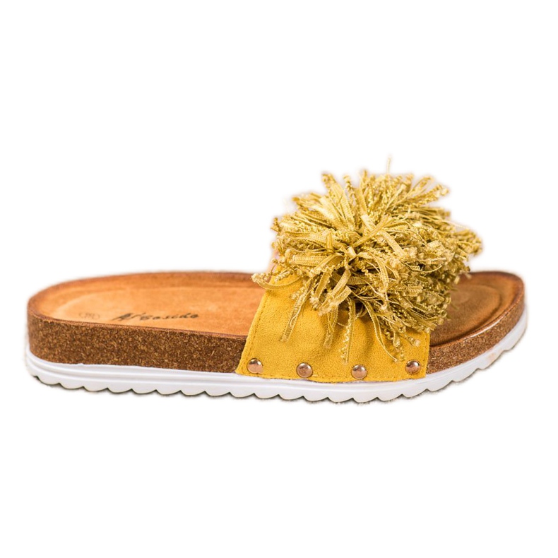SHELOVET Chaussons jaunes élégants SHELOVET Chaussons jaunes élégants