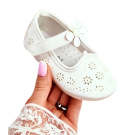 Apawwa Ballerines pour enfants sur Velcro Kwiatuszek White Flored blanc