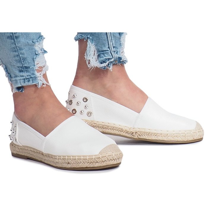 Espadrilles blanches à clous Dolita