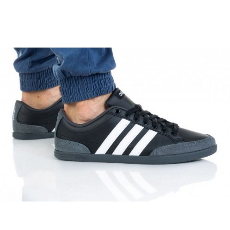 Chaussures Adidas Caflaire M FV8553 le noir Chaussures Adidas Caflaire M FV8553 le noir