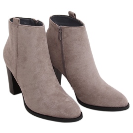 Escarpins gris classiques UK09P Gris