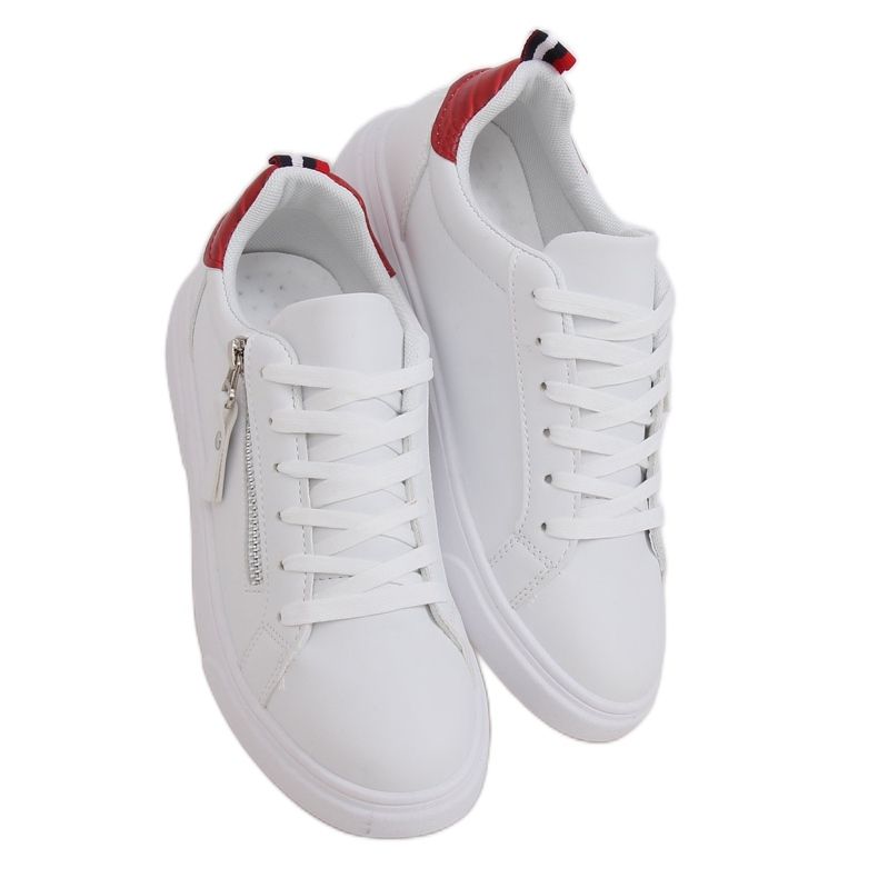 Baskets femme blanches KK-206 BLANC / ROUGE Baskets femme blanches KK-206 BLANC / ROUGE