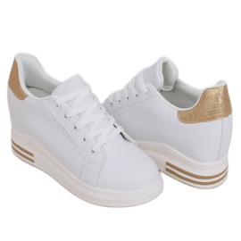 Baskets blanches MY-0367 WHITE / GOLD sur un coin caché d'or