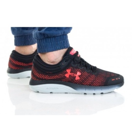 Under Armour Chargé Bandit 5 M 3021947-004 noir rouge