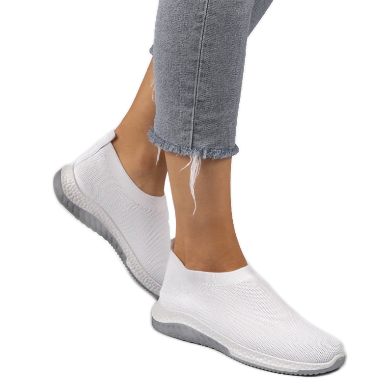 Chaussures de sport blanches KK-211