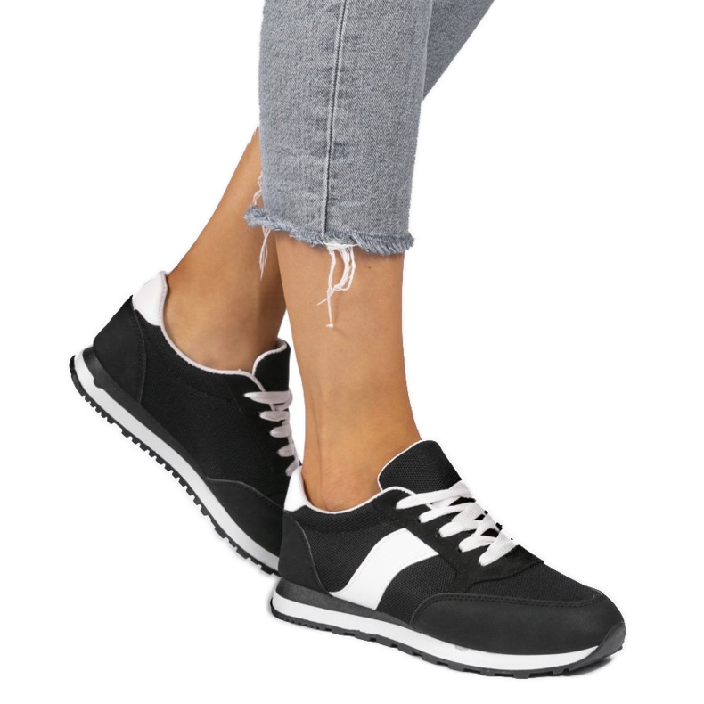 Baskets noires baskets sport 3149 blanche le noir