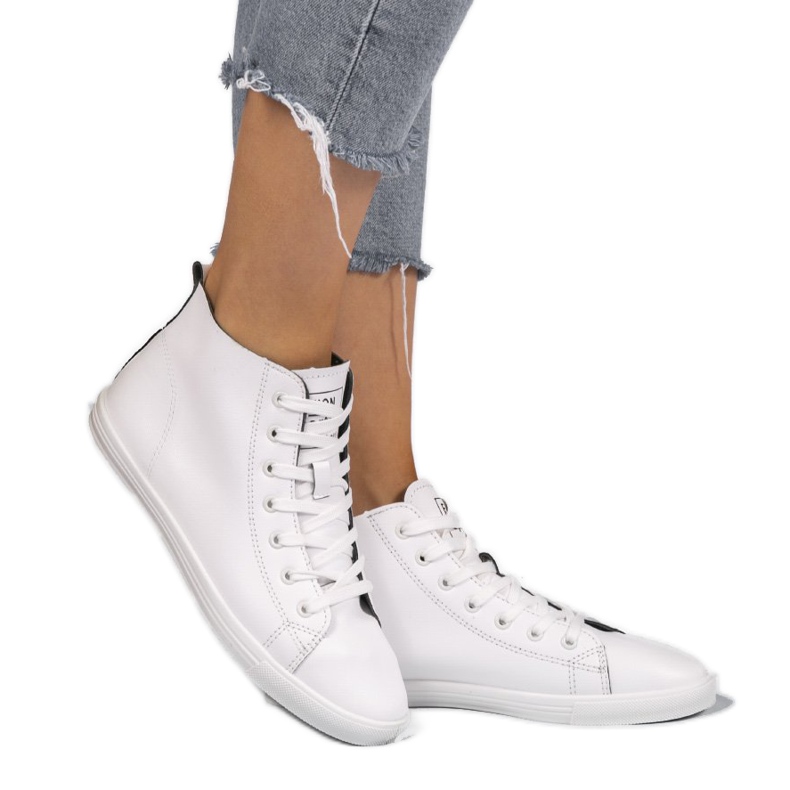 Baskets blanches hautes classiques pour femmes 9858