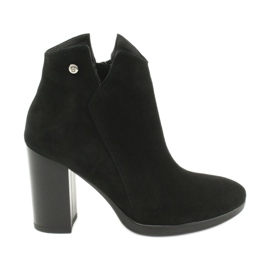 Gamis Bottes en cuir suédé sur le poteau 4018 noir