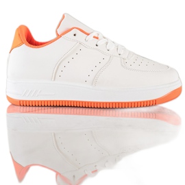 SHELOVET Baskets sur la plate-forme blanc