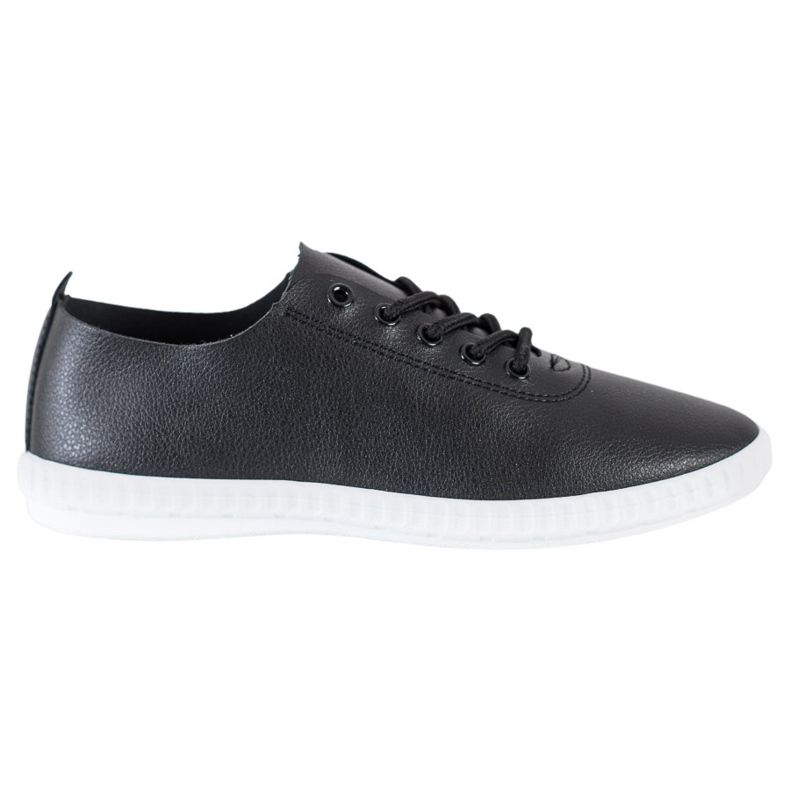 SHELOVET Baskets noires avec cuir écologique le noir