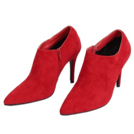 Chaussures en daim rouge sur un talon aiguille TX-1850 Red