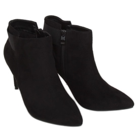 Bottes noires sur un talon haut noir 3148 Noir le noir