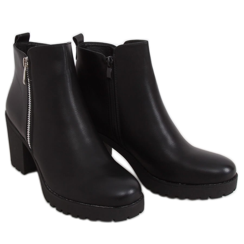 Bottines noires à talons larges Q8AX1568-08 Noir le noir