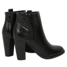 Escarpins noirs en peau de serpent UK10 Noir le noir