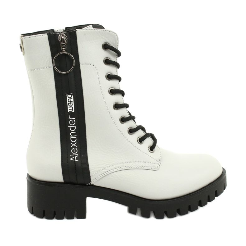 M.Daszyński Travailleurs du bois gris Daszyński MR1813-31 le noir