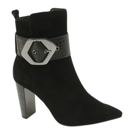 Caprice Bottes en cuir noir avec une boucle 25317-25 025