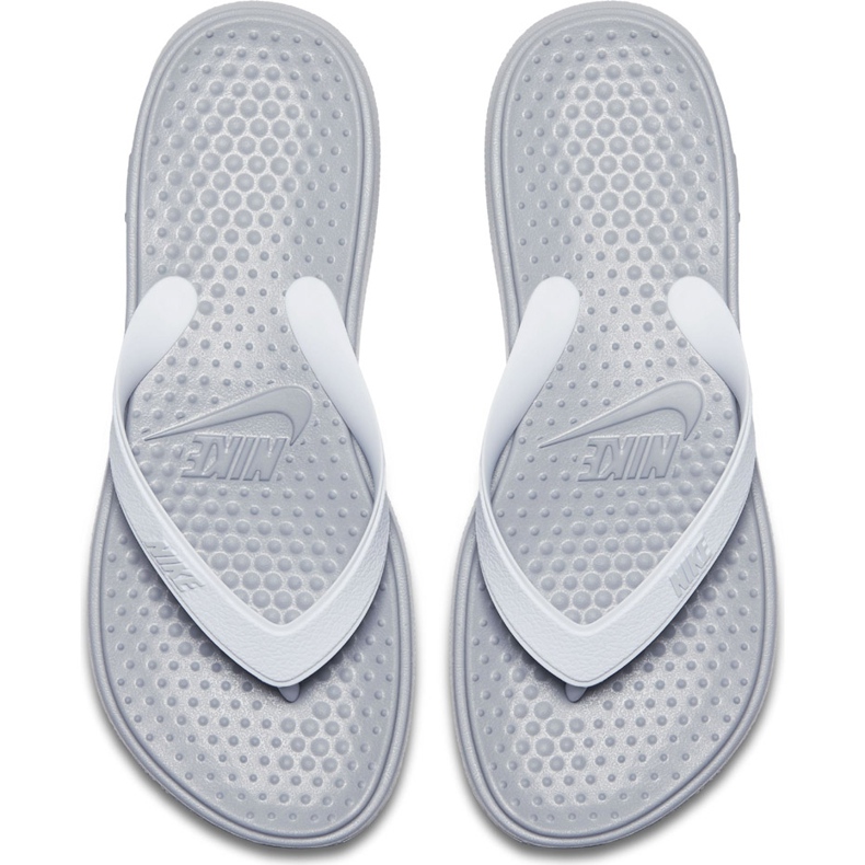 Chaussons Nike Wmns Solay Thong blancs 882699 003 blanche