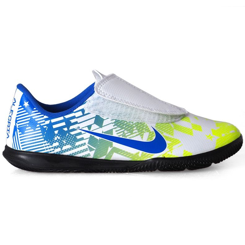 Nike Mercurial Vapor 13 Club Njr Ic PS (V) Junior AT8171 104 chaussures de football le noir blanche