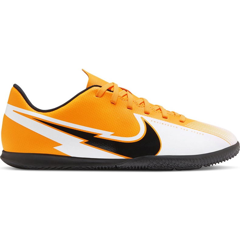 Nike Mercurial Vapor 13 Club Ic Junior AT8169 801 chaussures de football orange orange Nike Mercurial Vapor 13 Club Ic Junior AT8169 801 chaussures de football orange orange