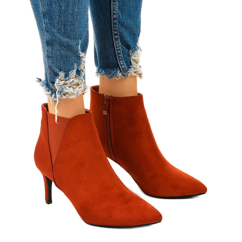 Bottines rouges avec un élastique Pattera