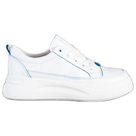 SHELOVET Chaussures de sport sur la plate-forme blanche