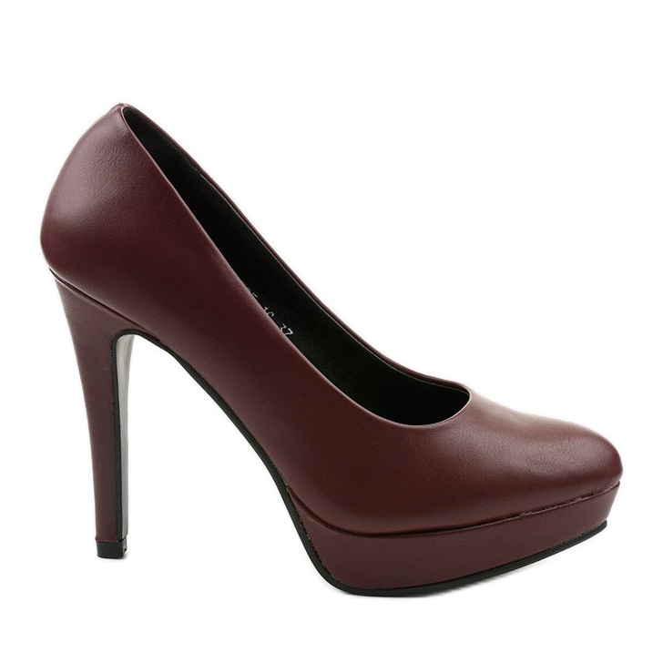 Escarpins marron mat sur un talon Density rouge