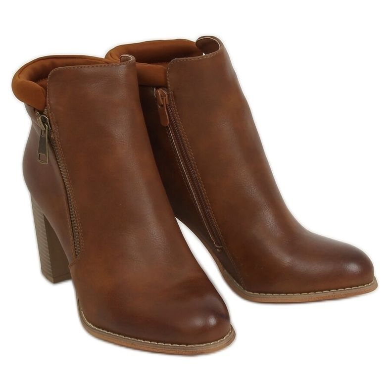 Camel 4599 Camel talons hauts brun