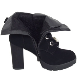Noir Bottines compensées à lacets 8846 Noir