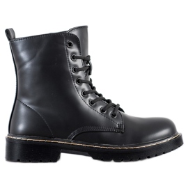 Small Swan Bottes noires le noir