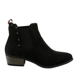 Bottines plates noires Nilanda