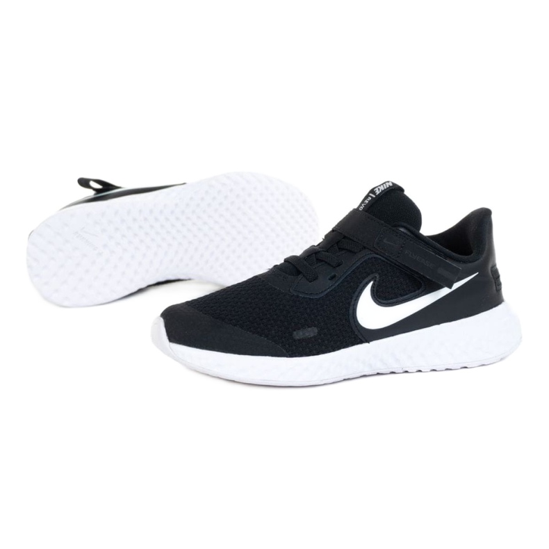 Chaussure Nike Revolution 5 Flyease Psv Jr CQ4648-004 blanche le noir