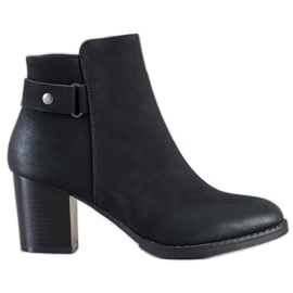 J. Star Bottes confortables sur un poteau le noir