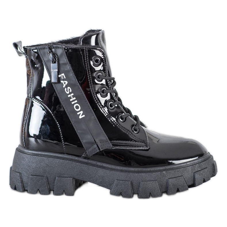 SHELOVET Ouvriers de la mode isolés le noir